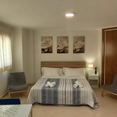 Amat - Only Adult - Playa El Bajondillo Apartament